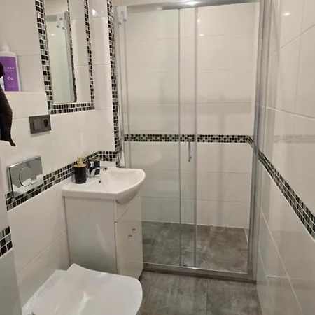 Center The Places, Palace Of Culture Apartment