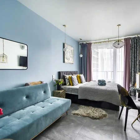 Center The Places, Palace Of Culture Apartment Warsaw